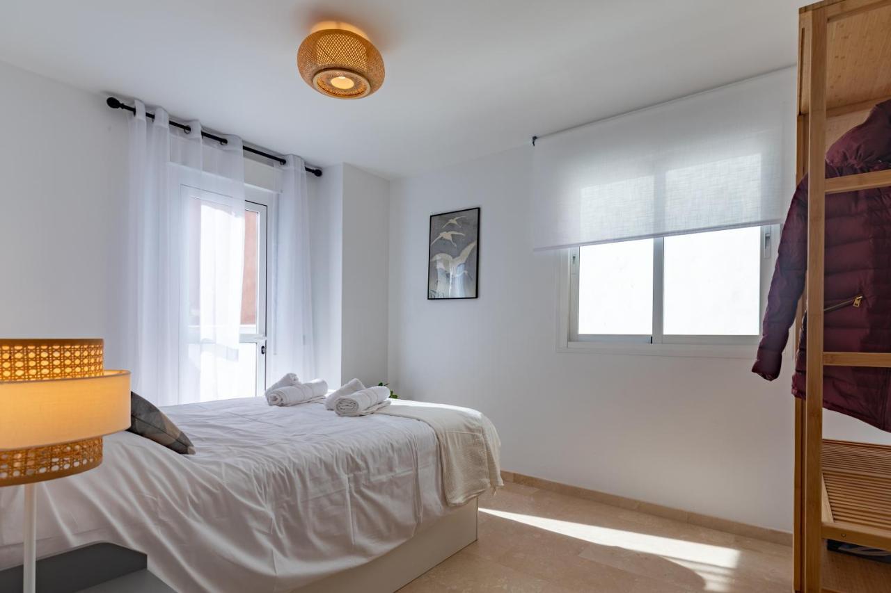 Teatro Suites Malaga City Flat Eksteriør billede