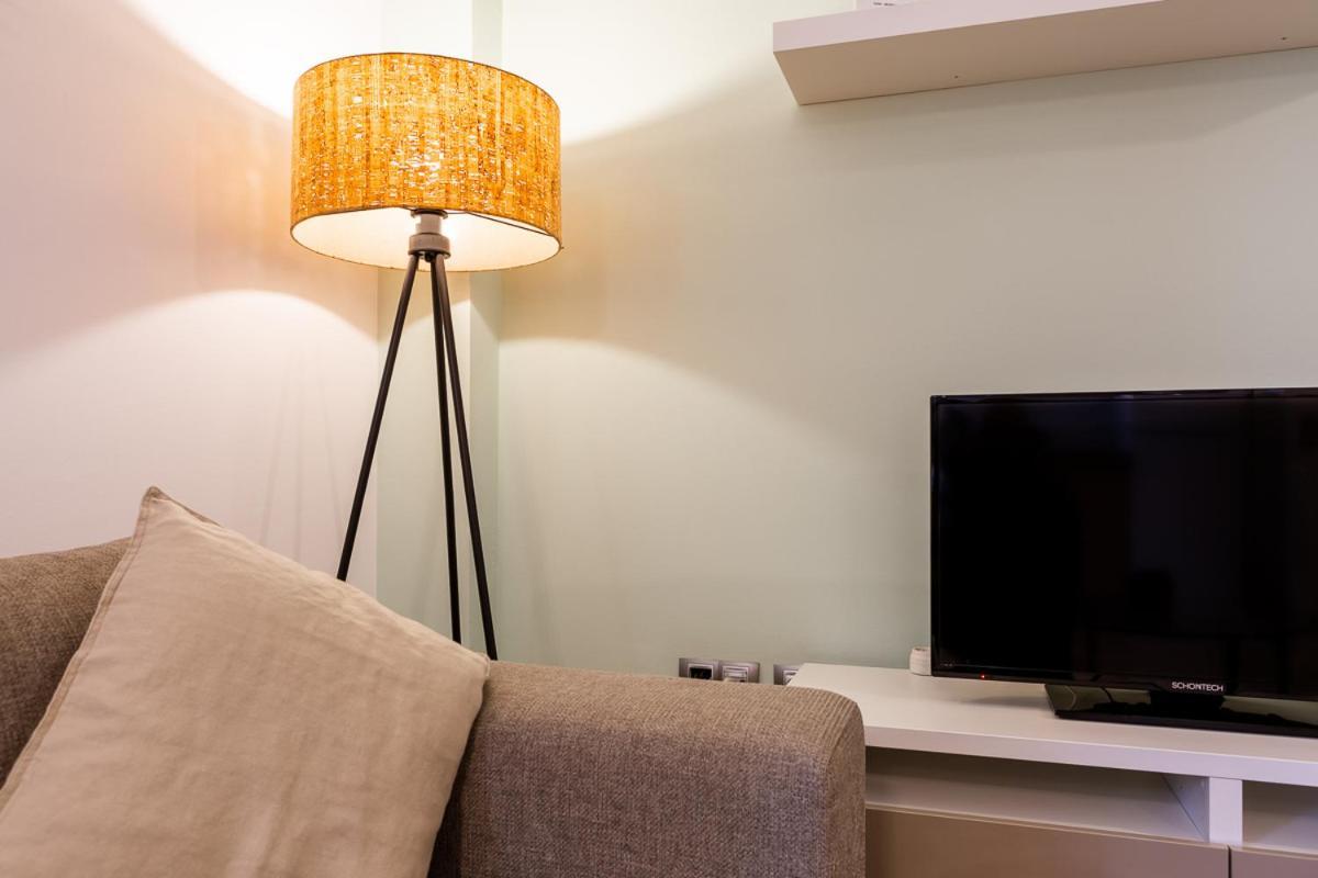 Teatro Suites Malaga City Flat Eksteriør billede