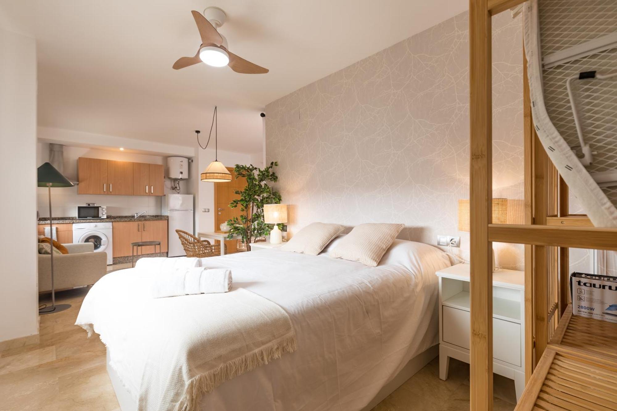 Teatro Suites Malaga City Flat Eksteriør billede