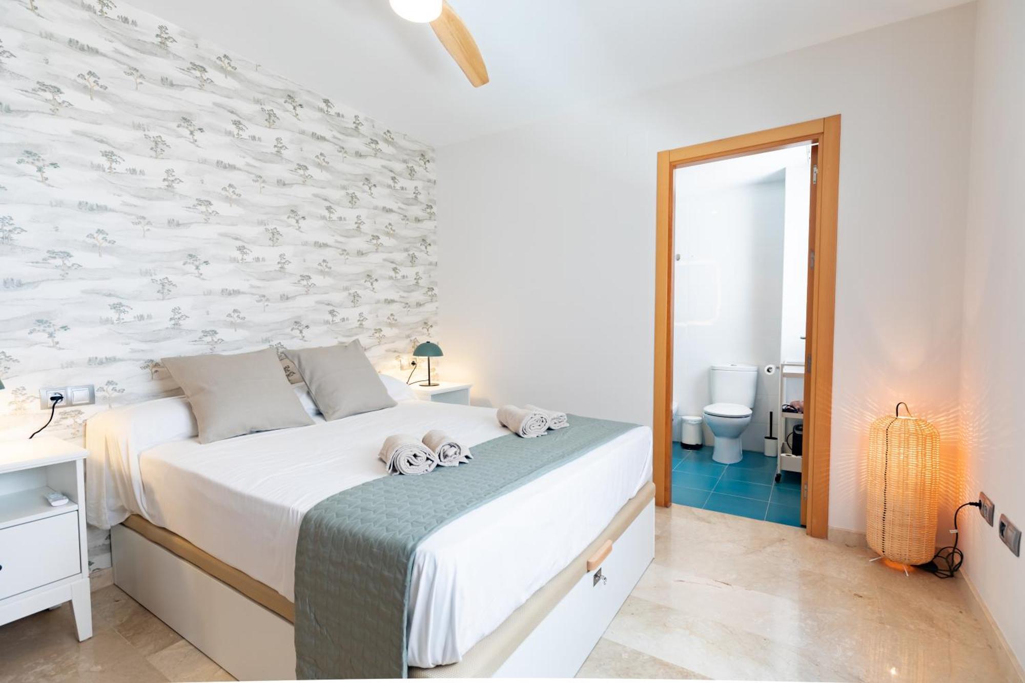 Teatro Suites Malaga City Flat Eksteriør billede