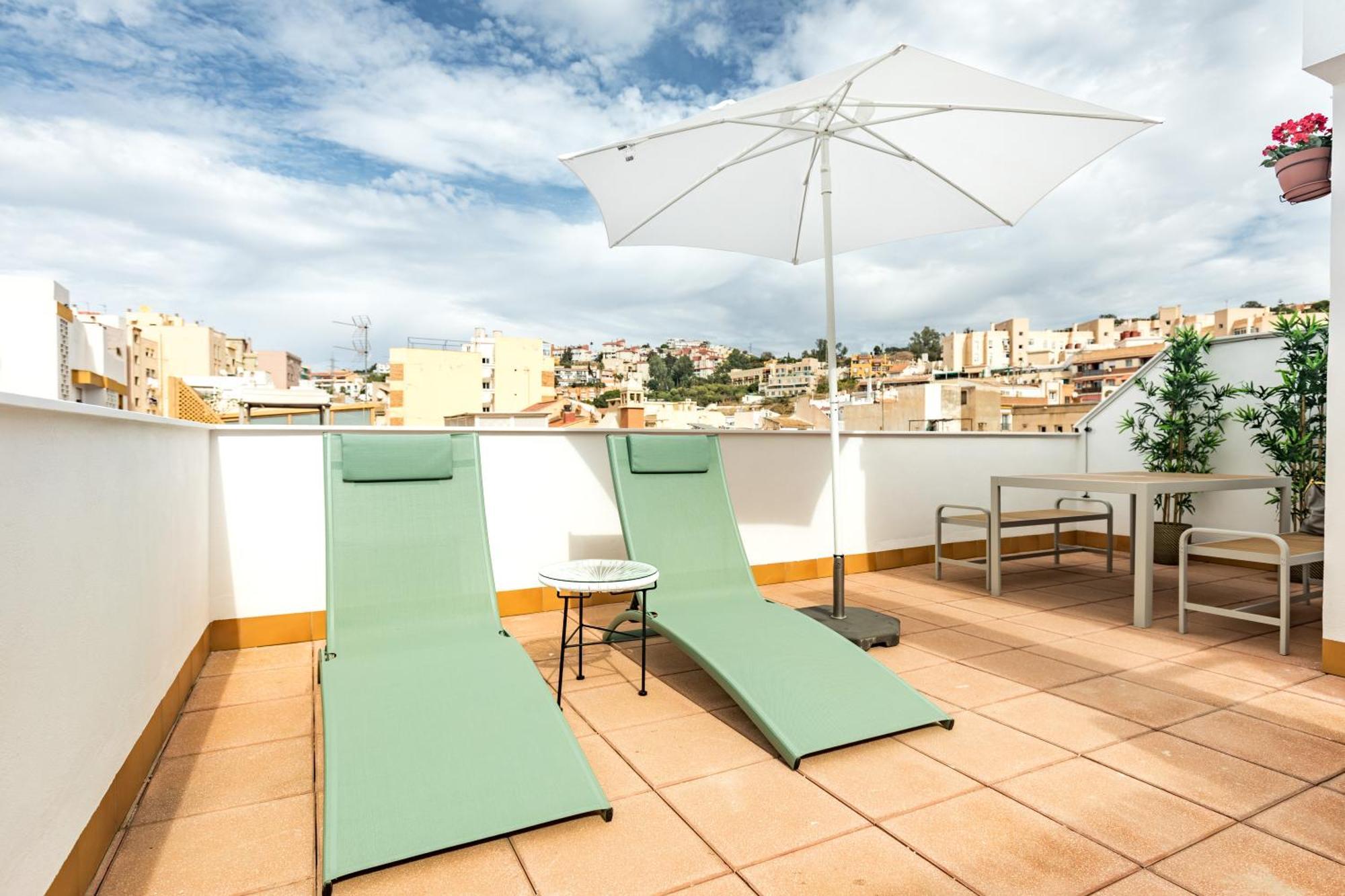 Teatro Suites Malaga City Flat Eksteriør billede