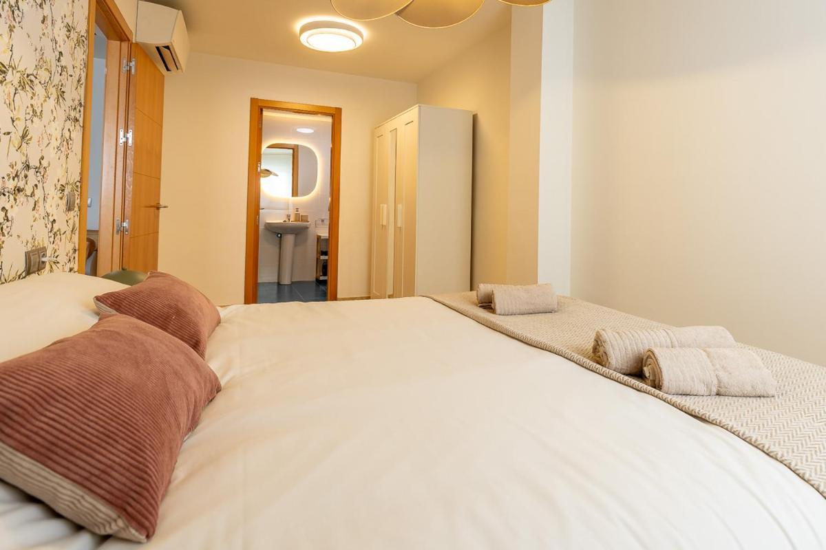 Teatro Suites Malaga City Flat Eksteriør billede